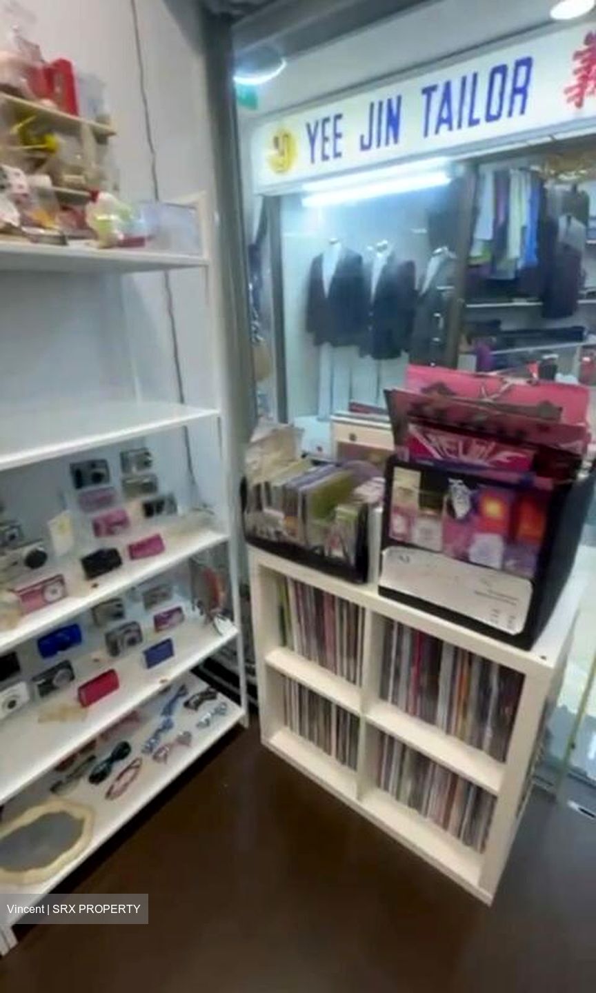 Queensway Tower / Queensway Shopping Centre (D3), Shop House #453040701